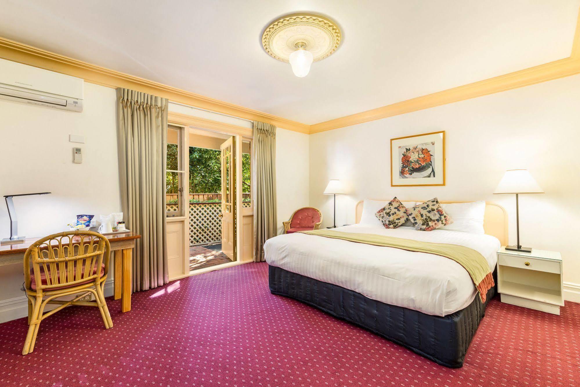 Mclaren Hotel - North Сидни Екстериор снимка
